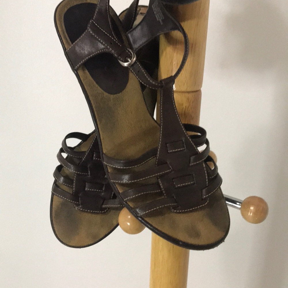 Aerosoles Heels Leather Diversify 7M Sandals Two Pairs - Picture 6 of 16